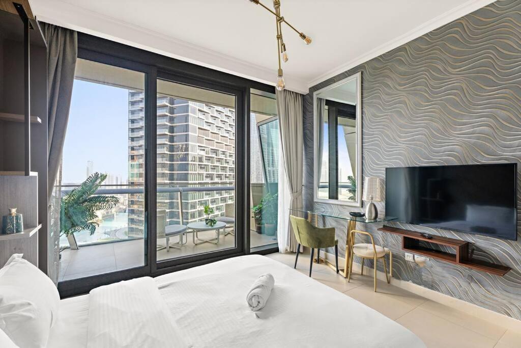 First Class 3br Burj Khalifa & Fountain View