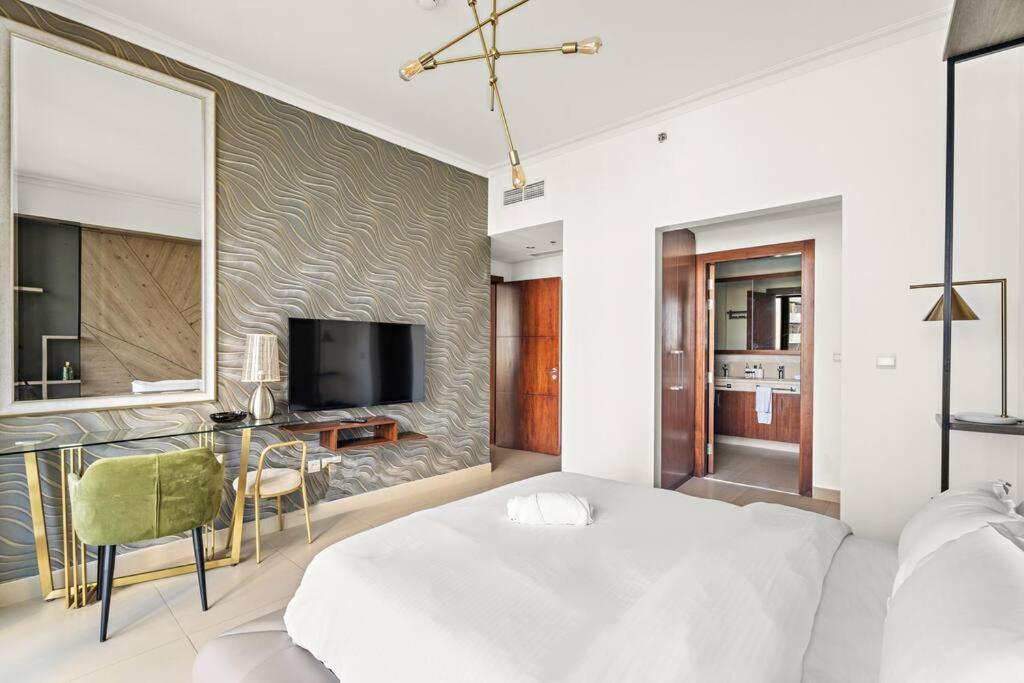 First Class 3br Burj Khalifa & Fountain View *