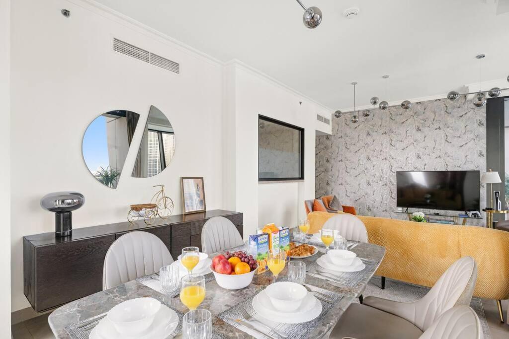 First Class 3br Burj Khalifa & Fountain View Apartment *