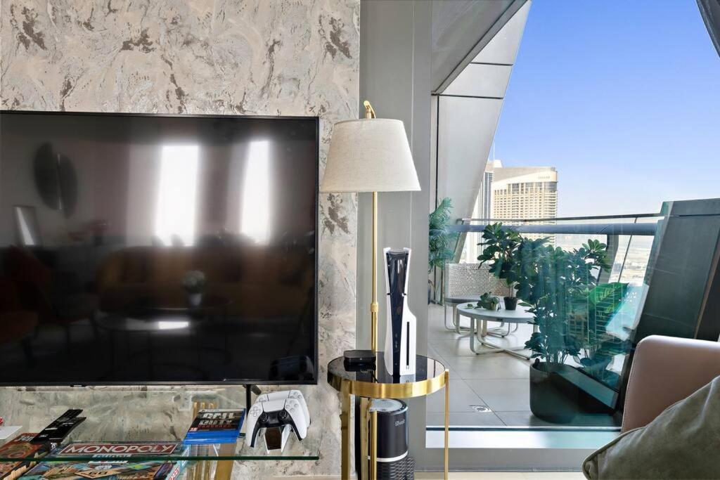 Apartment First Class 3br Burj Khalifa & Fountain View