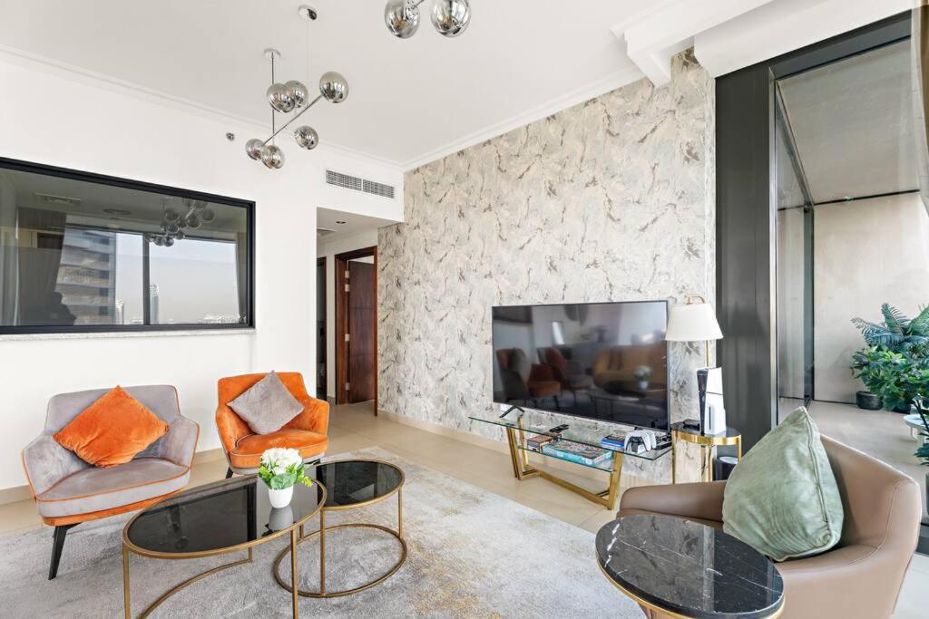 First Class 3br Burj Khalifa & Fountain View