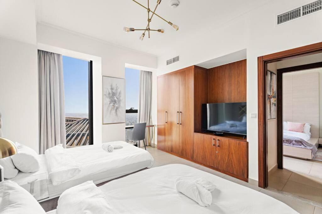 First Class 3br Burj Khalifa & Fountain View