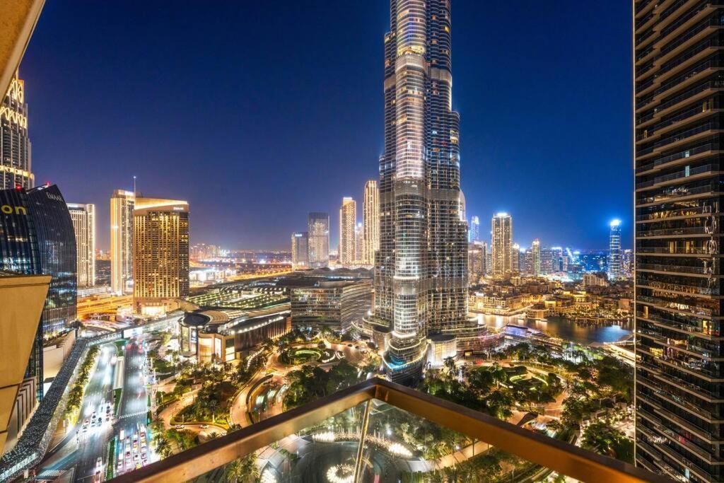 Apartment First Class 3br Burj Khalifa & Fountain View
