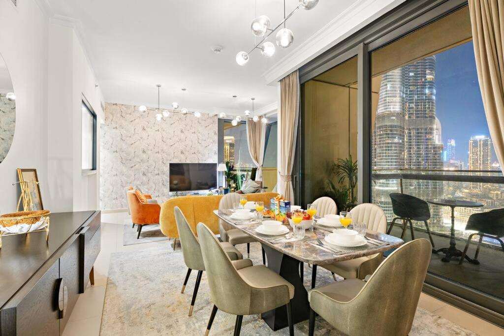 First Class 3br Burj Khalifa & Fountain View