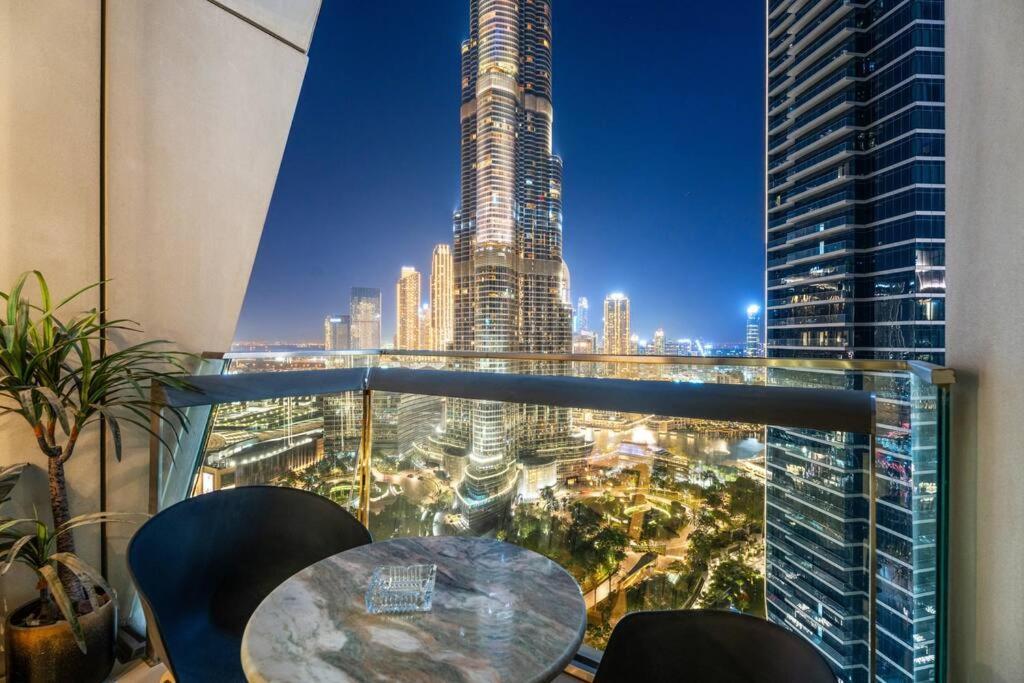 First Class 3br Burj Khalifa & Fountain View Apartment *